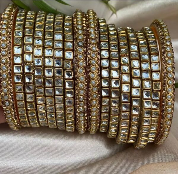 Kundan Bangles set