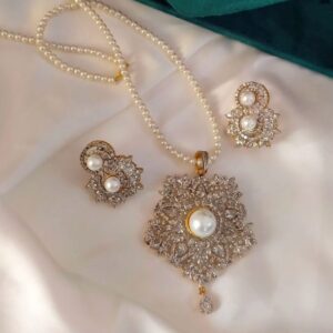 Jadao Zircon Big Pendant Set