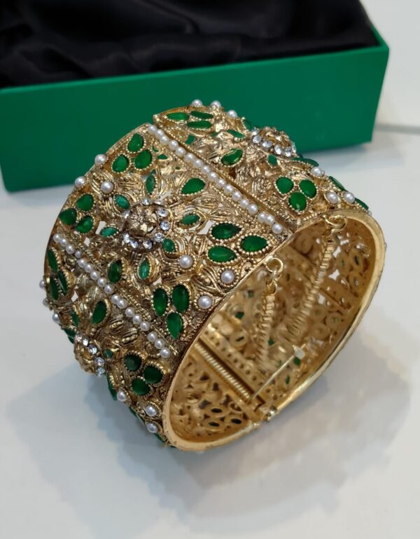 Nauratan green Openable Bangle