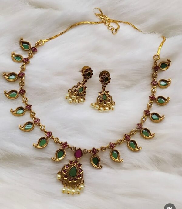 Leaf Luxe – Gold Plated Necklace Set